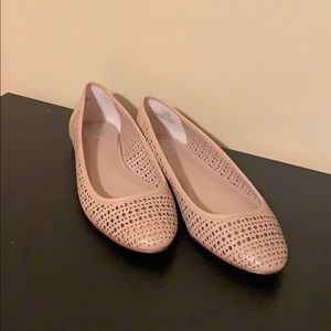 Vince Camuto Nude Flats